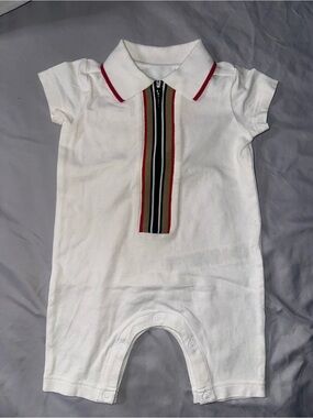Burberry Baby White Zip-Up Onesie with Signature Red, Black & Beige Stripe